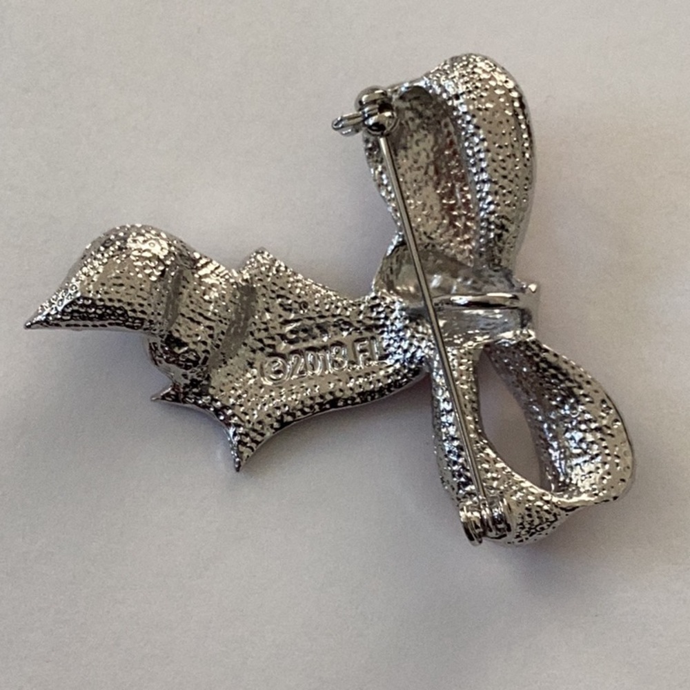 Red,White & Blue Rhinestone Pin - Picture 2 of 2